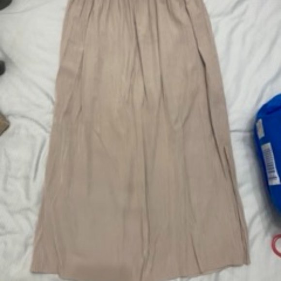 Wilfred Celesse Midi Skirt [Grey/Silver] - Picture 3 of 5